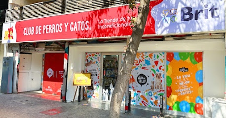 Club de Perros y Gatos Mac Iver